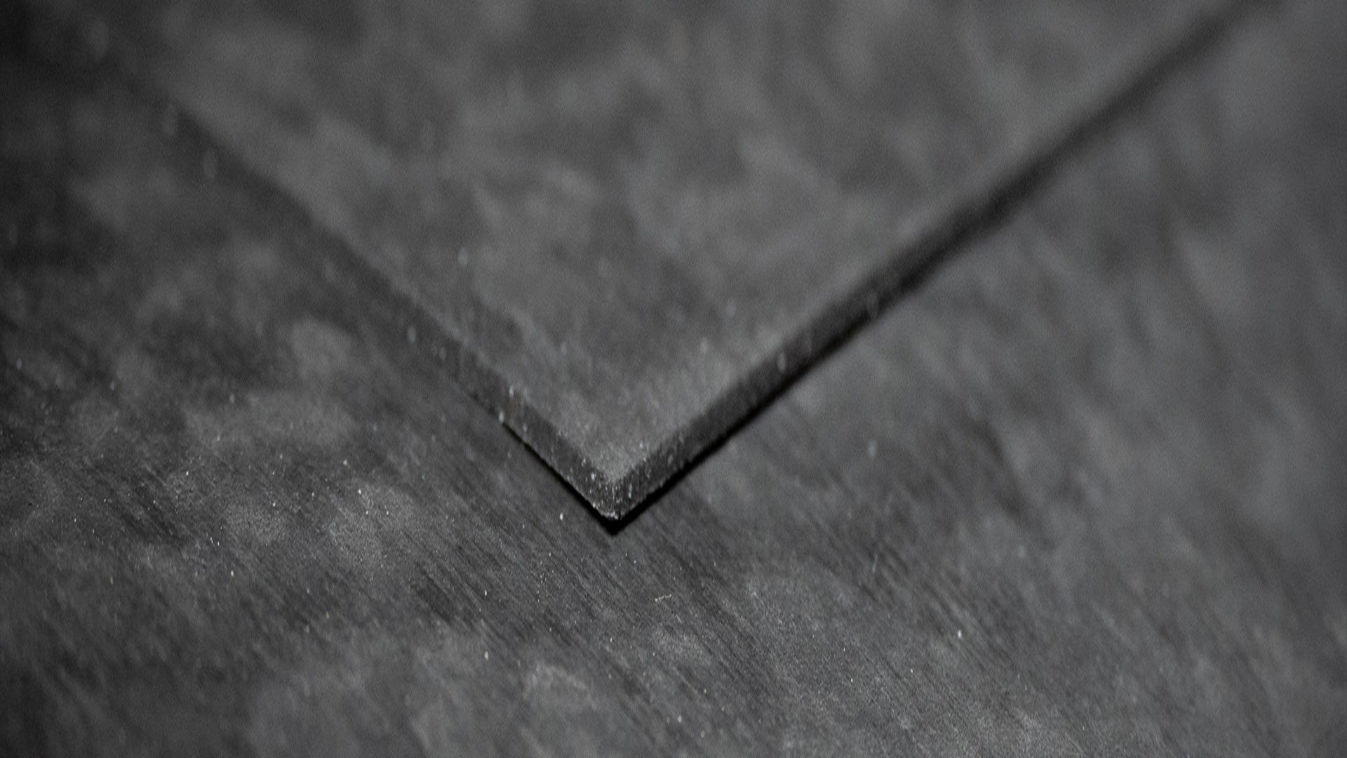graue Schwerfolie mit matter Oberfläche