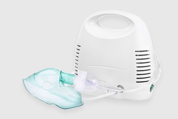 Inhalationsgerät mit Maske